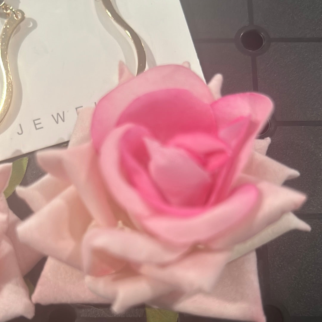 Earrings - Hanging Roses