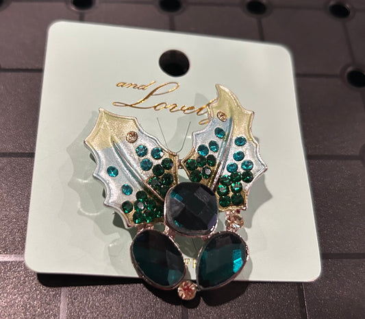 Leaf green gem brooch