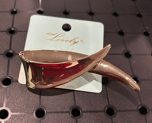 Vintage Gold Ribbon Brooch